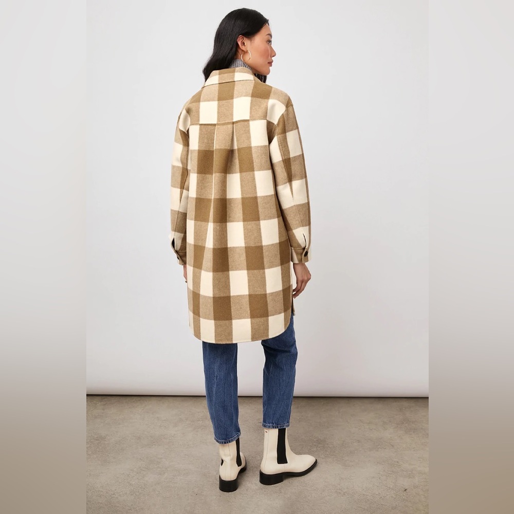 Rails Jaro Coat - new and never worn!
Ivory Camel Buffalo Check